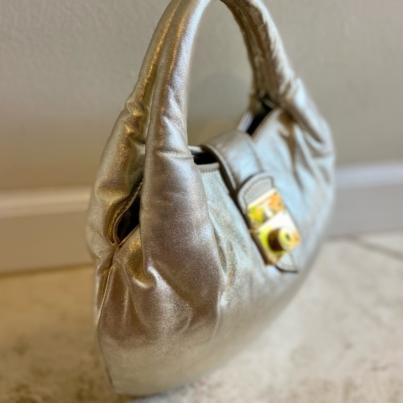 Authentic MIU MIU gold metallic leather puffer bag - Picture 3 of 8